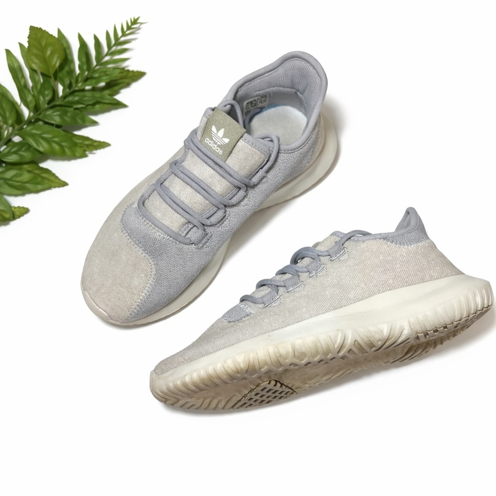Adidas Originals Knit Sneakers | Women’s 6.5 | Light Grey